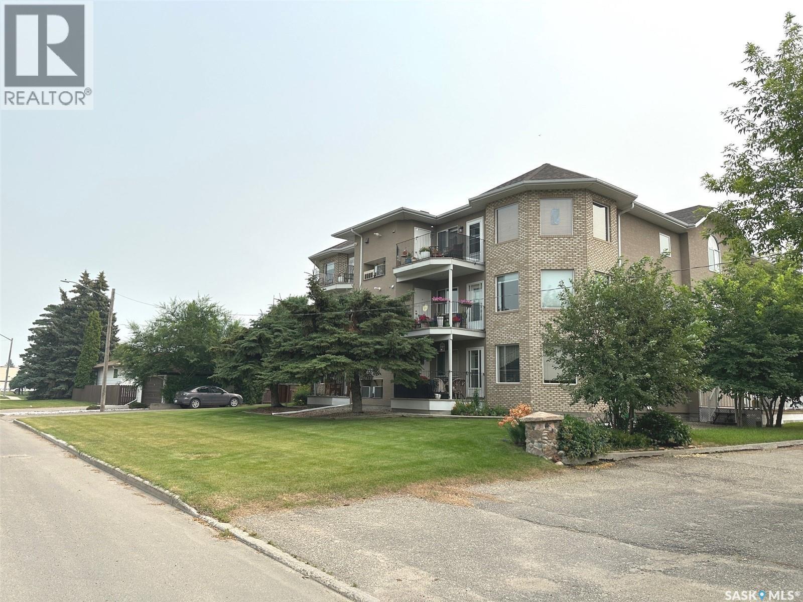 311 561 Broadway Street W, Fort Qu'Appelle, SK