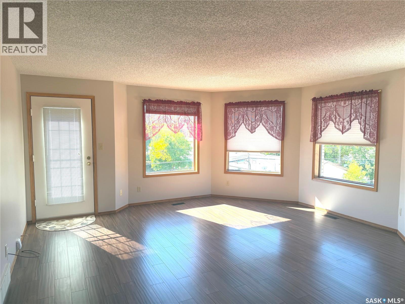 311 561 Broadway Street W, Fort Qu'Appelle, SK