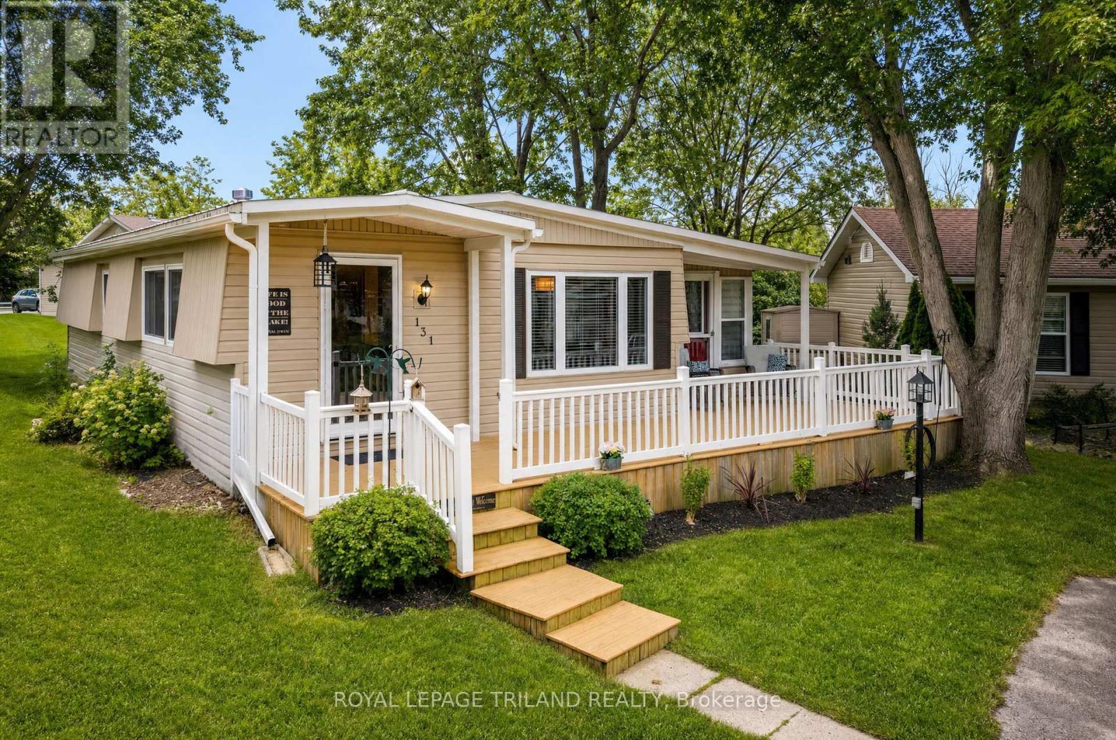 131 Sunningdale Place, South Huron (Stephen), ON