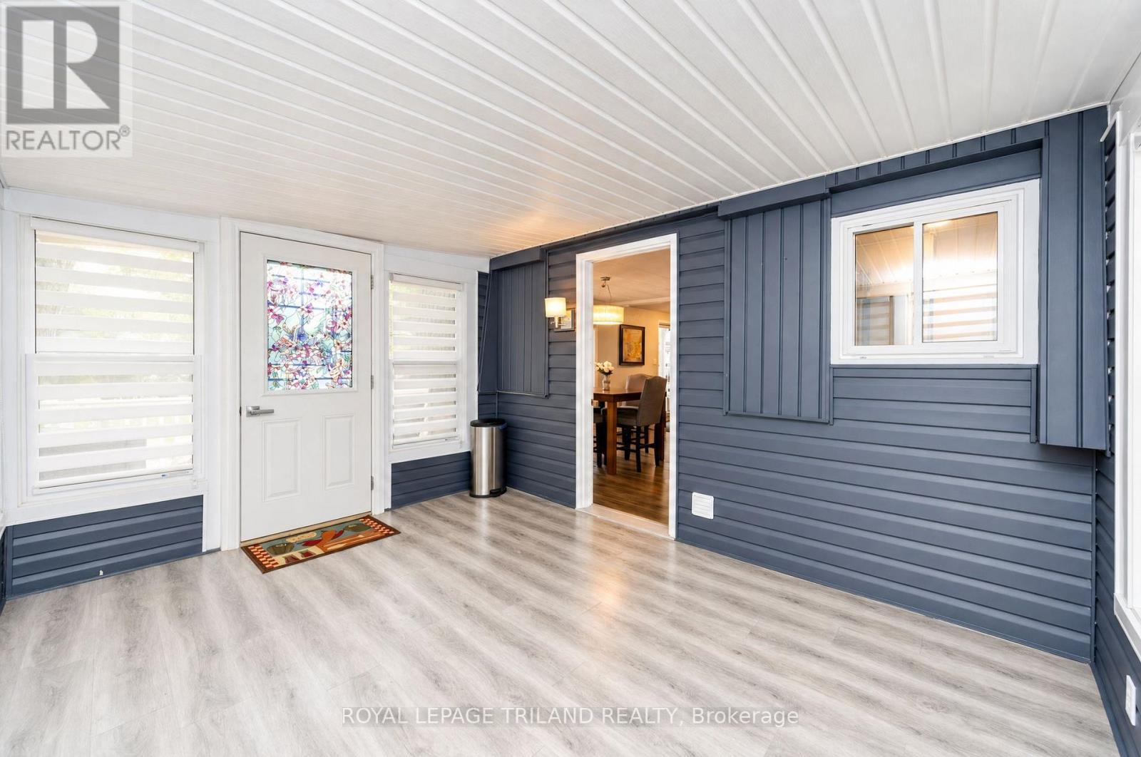 131 Sunningdale Place, South Huron (Stephen), ON