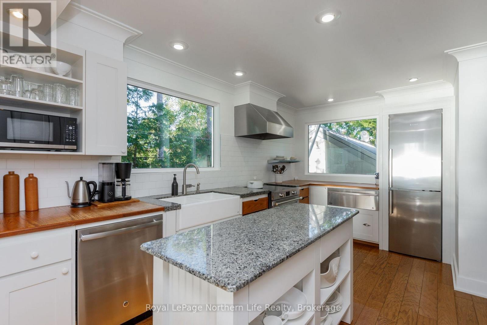 13 Shore Acres Boulevard, North Bay (Ferris), ON
