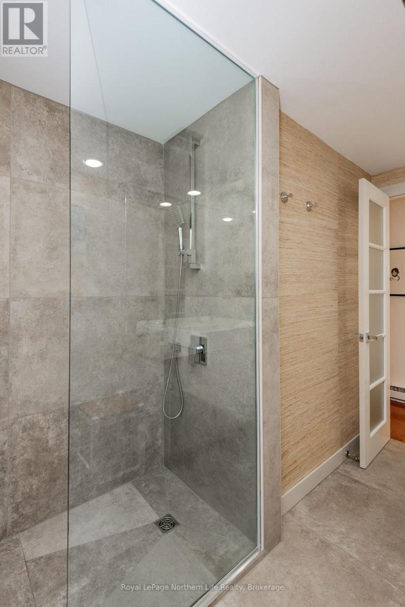 13 Shore Acres Boulevard, North Bay (Ferris), ON
