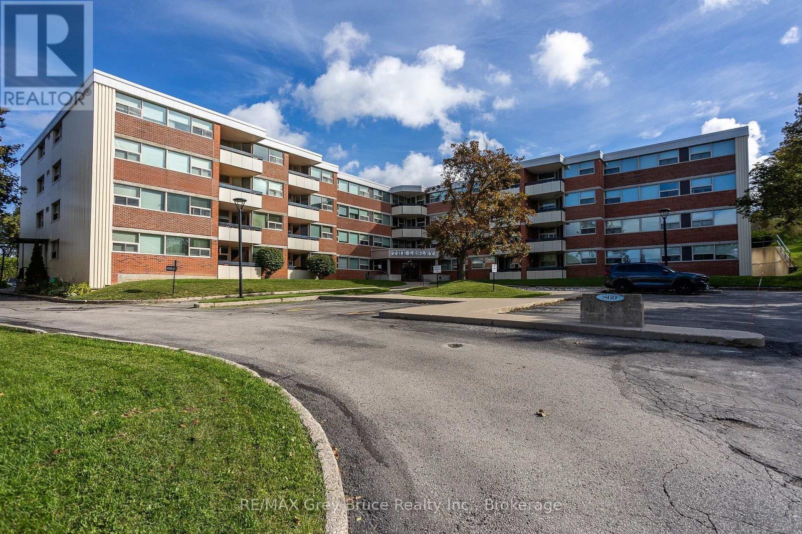 401 - 860 9 Street E, Owen Sound, ON