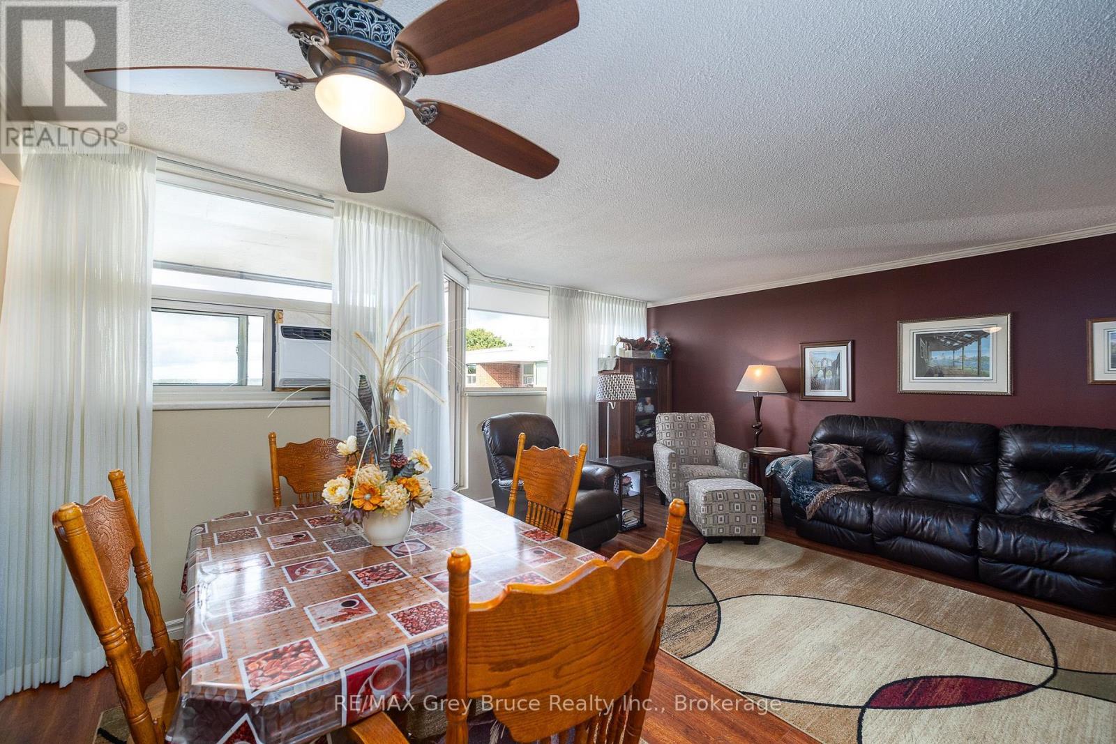401 - 860 9 Street E, Owen Sound, ON