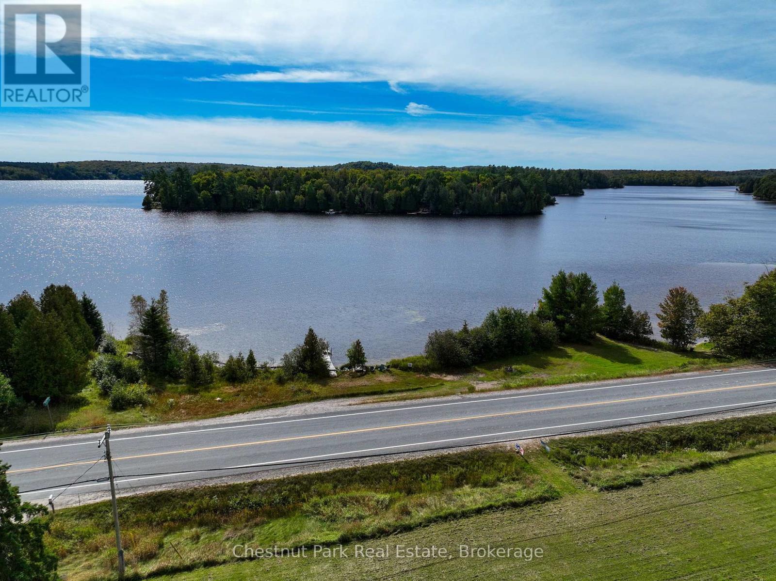 2442 520 Highway, Burk'S Falls, ON