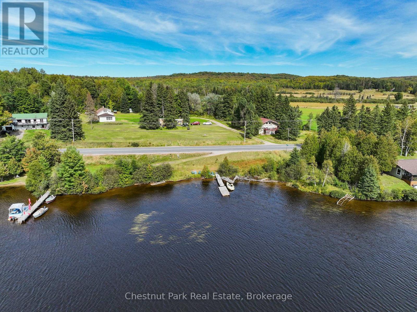 2442 520 Highway, Burk'S Falls, ON
