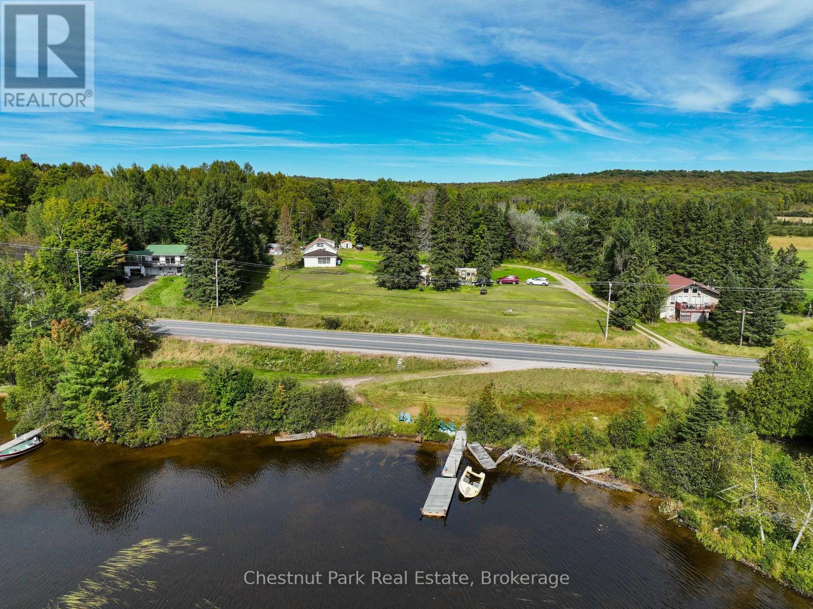 2442 520 Highway, Burk'S Falls, ON