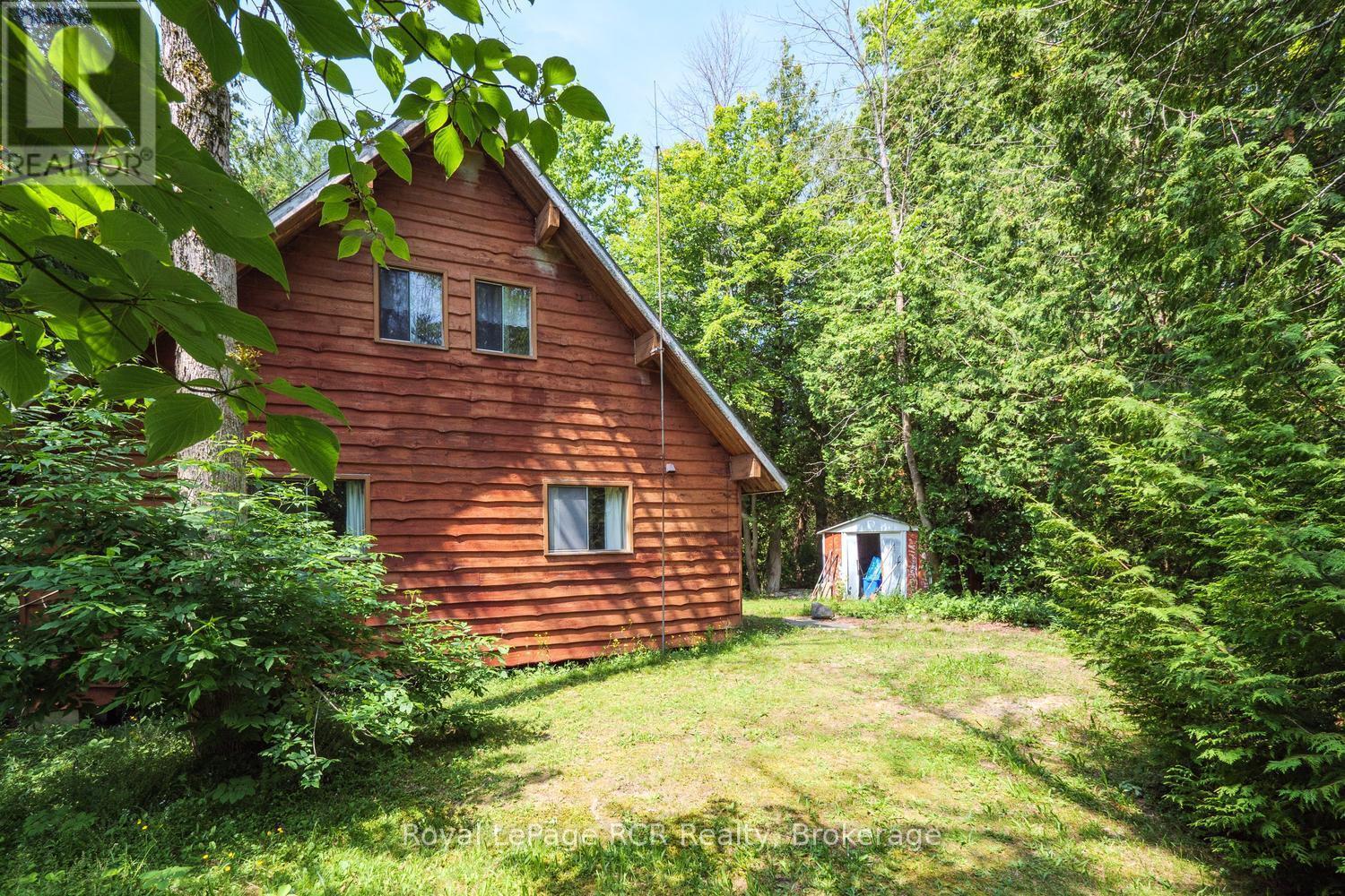 16 Youngs Drive, South Bruce Peninsula, ON