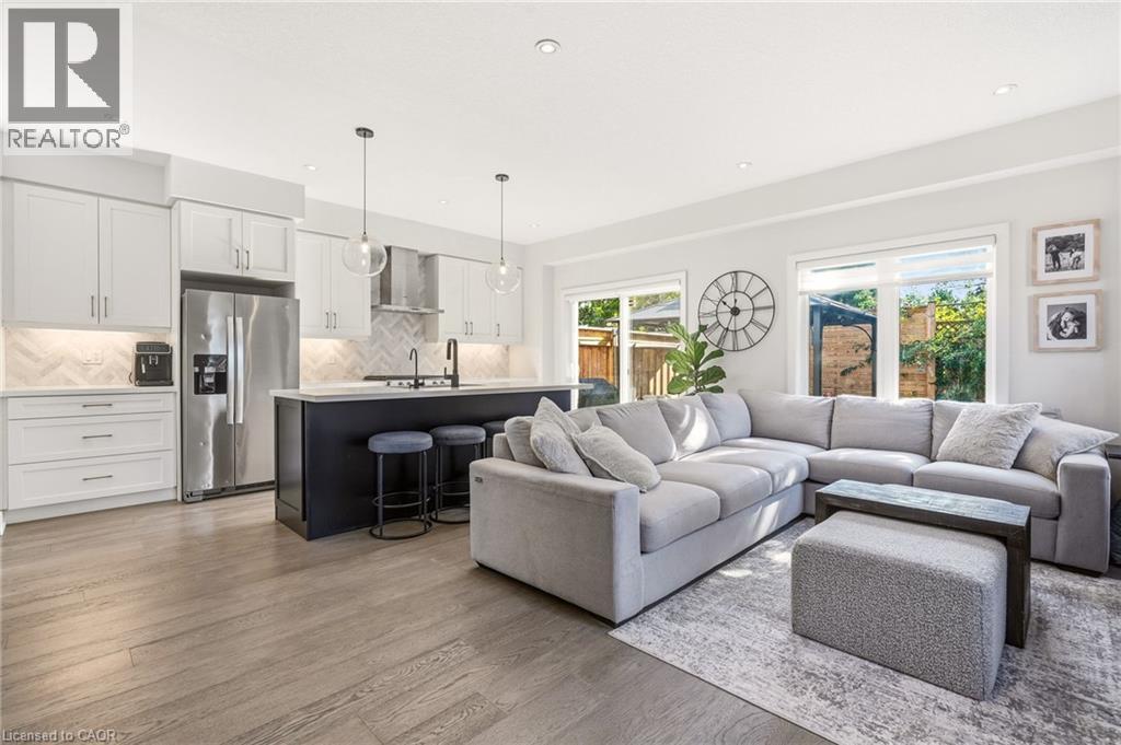 58 Starling Drive, Hamilton, ON