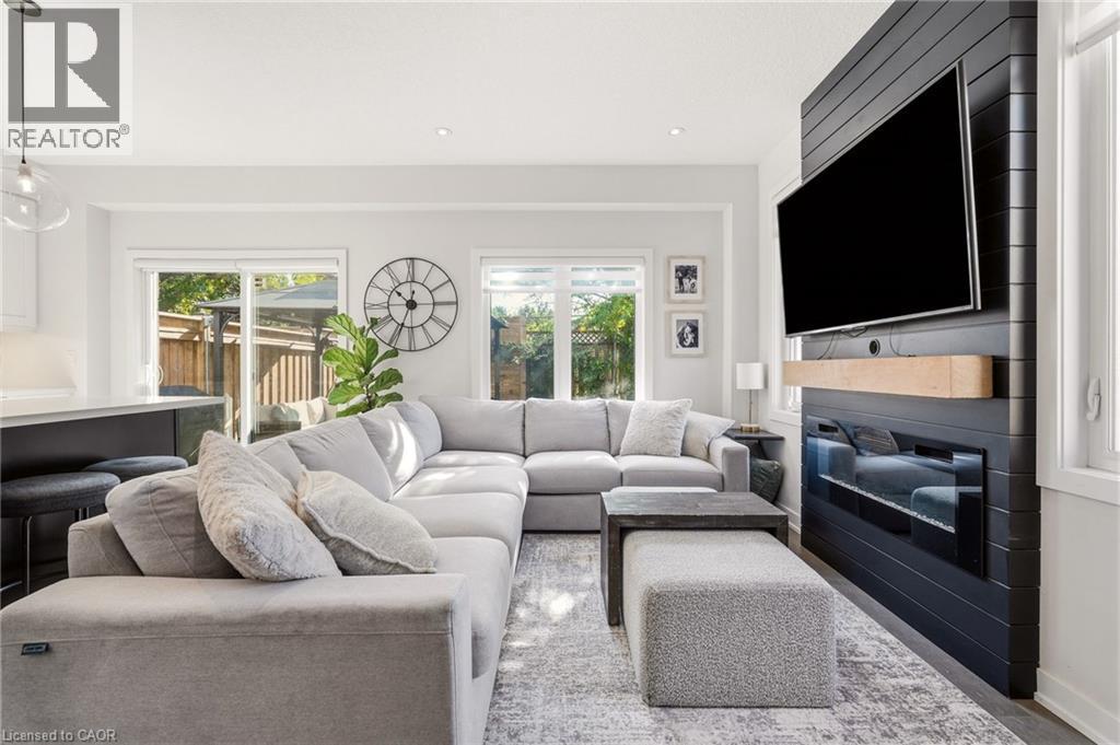 58 Starling Drive, Hamilton, ON