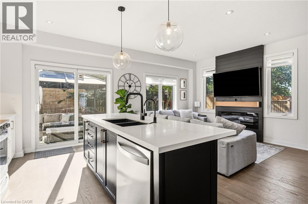 58 Starling Drive, Hamilton, ON