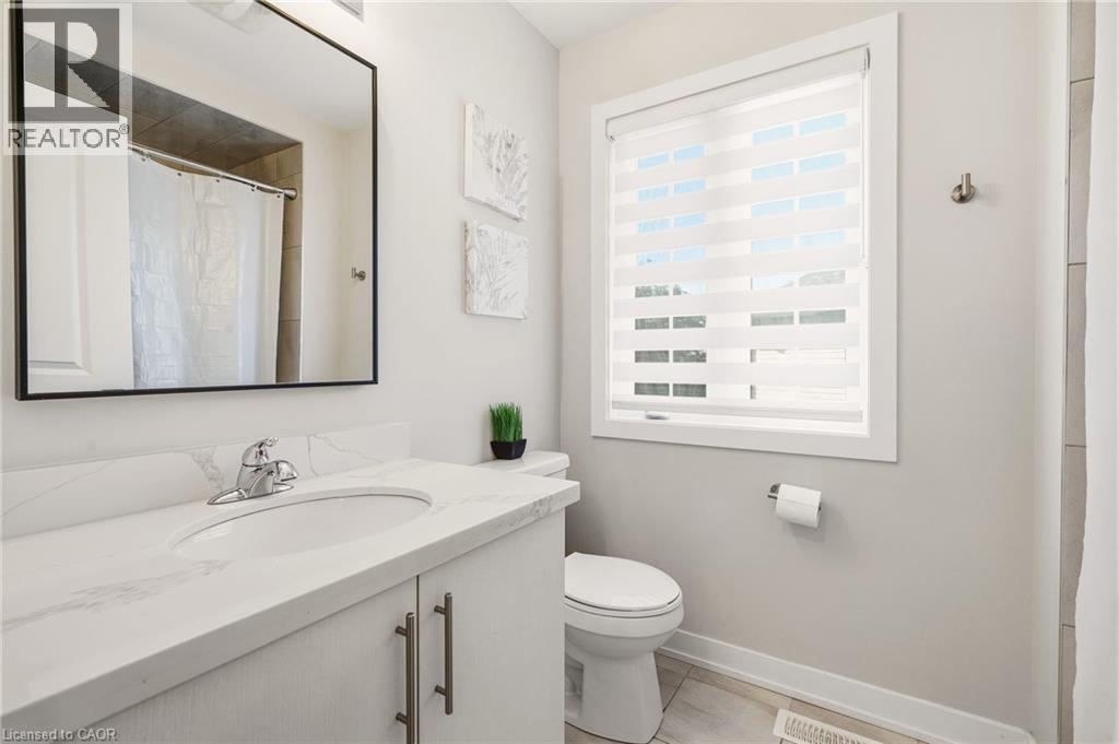 58 Starling Drive, Hamilton, ON