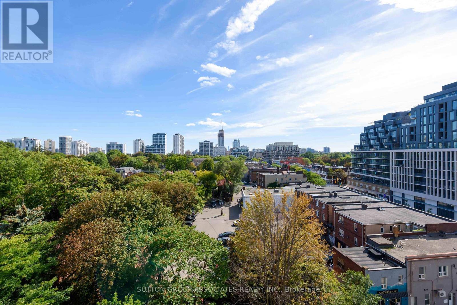 832 - 8 Hillsdale Avenue, Toronto, ON