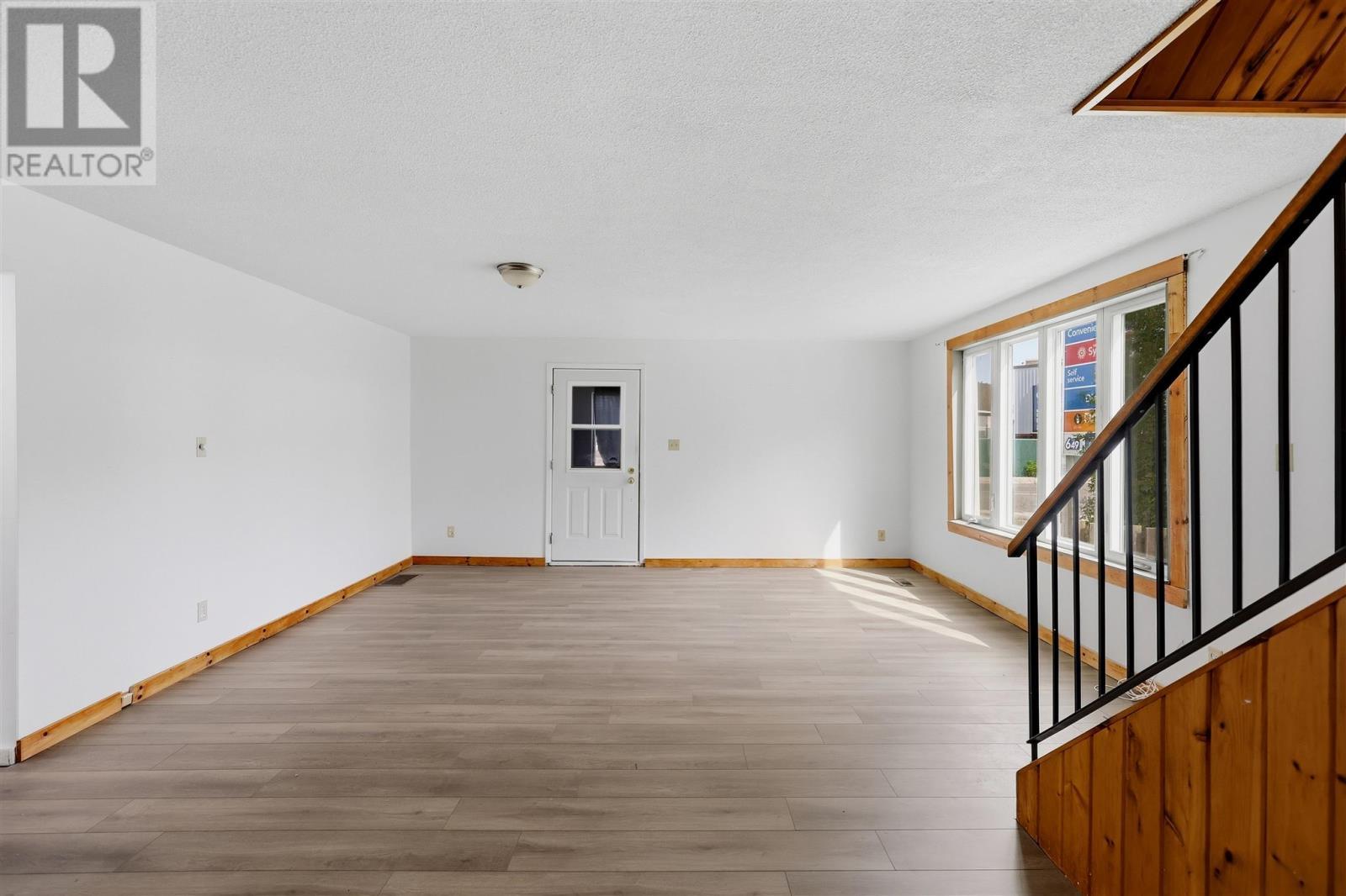 209 Wellington St W, Sault Ste. Marie, ON