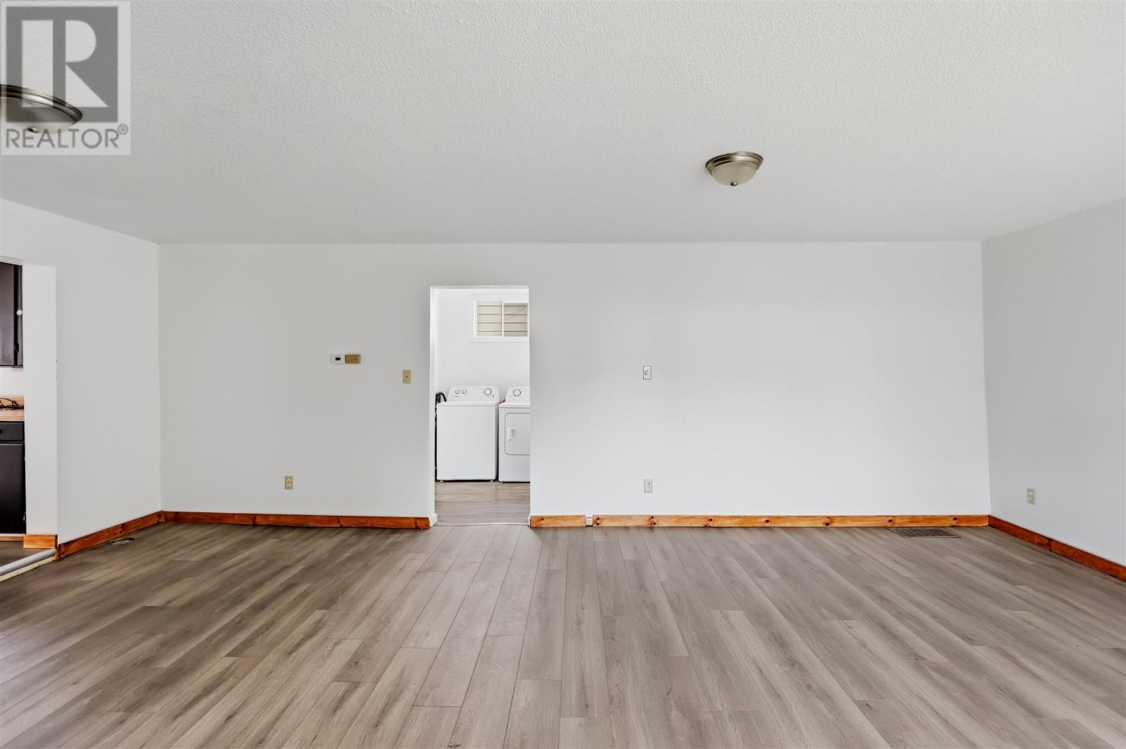 209 Wellington St W, Sault Ste. Marie, ON