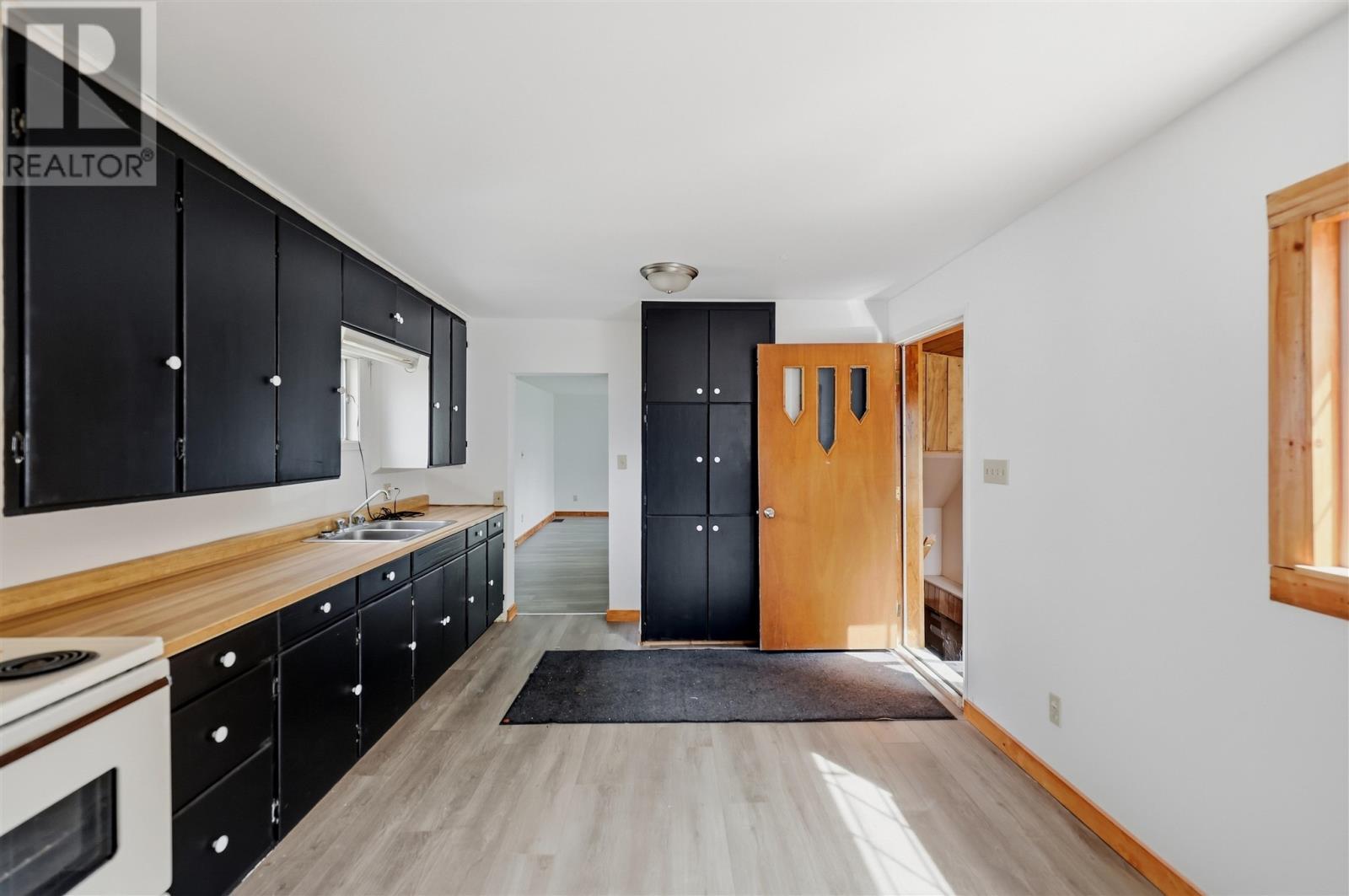 209 Wellington St W, Sault Ste. Marie, ON