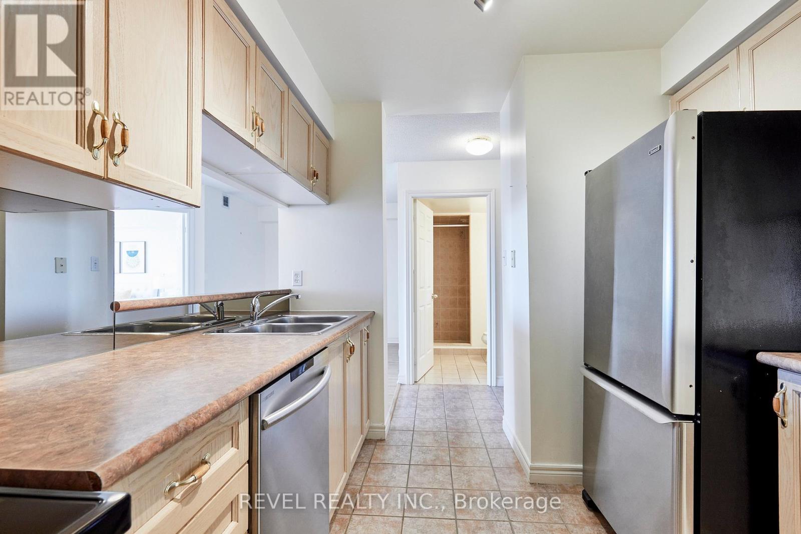 210 - 1700 Eglinton Avenue E, Toronto, ON