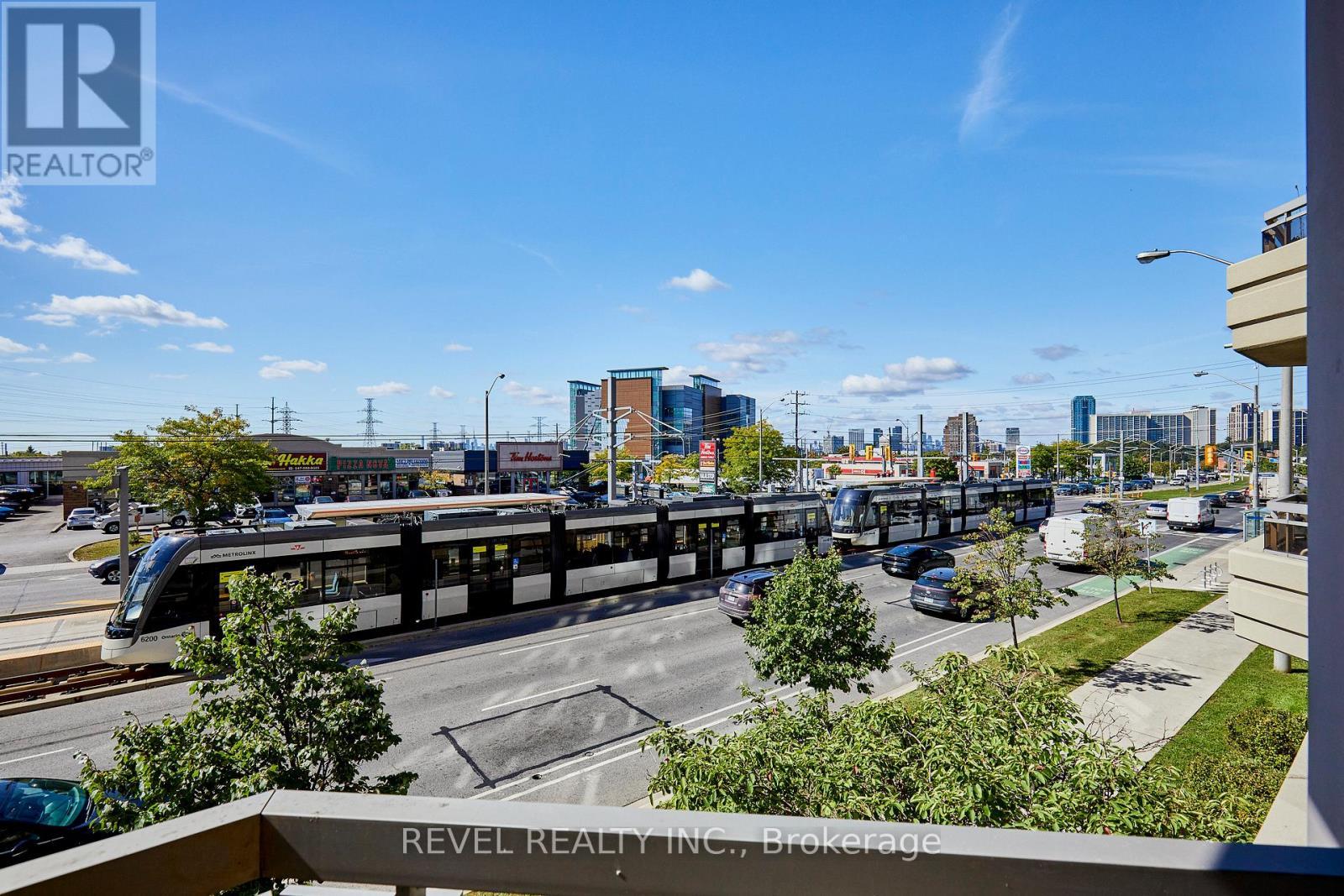 210 - 1700 Eglinton Avenue E, Toronto, ON