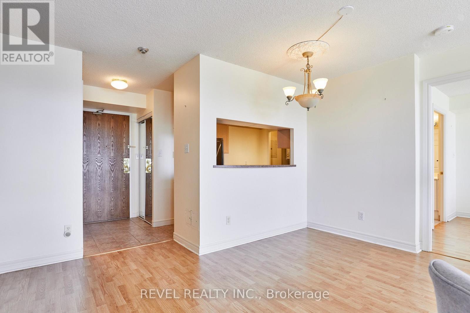 210 - 1700 Eglinton Avenue E, Toronto, ON