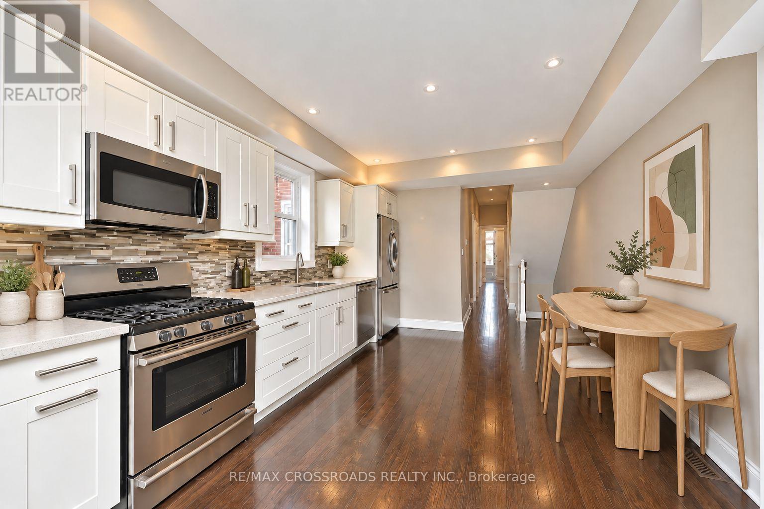 260 Clinton Street, Toronto, ON