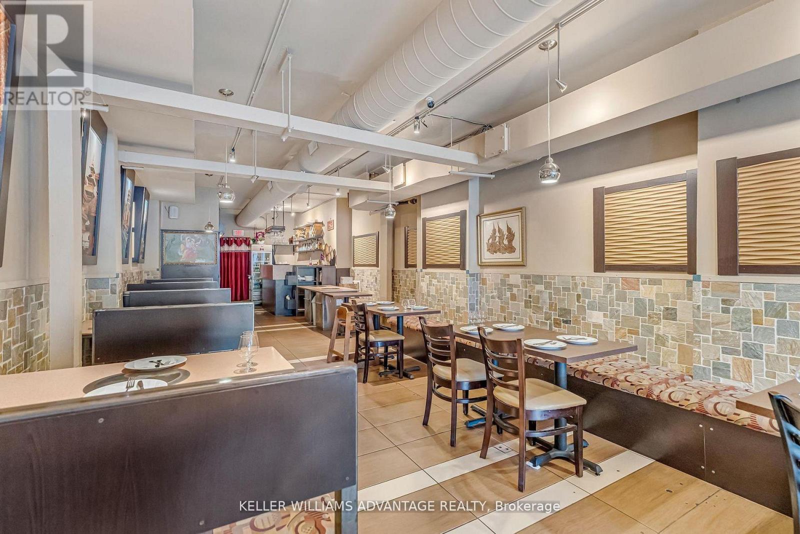 471 Danforth Avenue, Toronto, ON