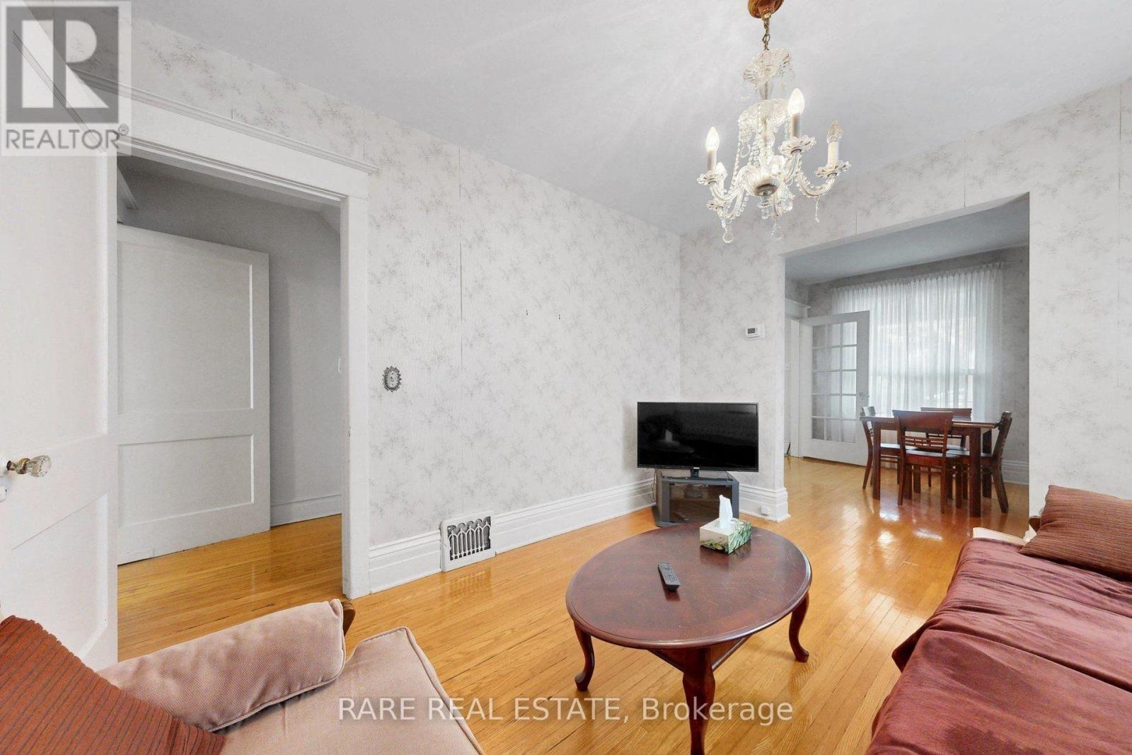 180 Atlas Avenue, Toronto, ON