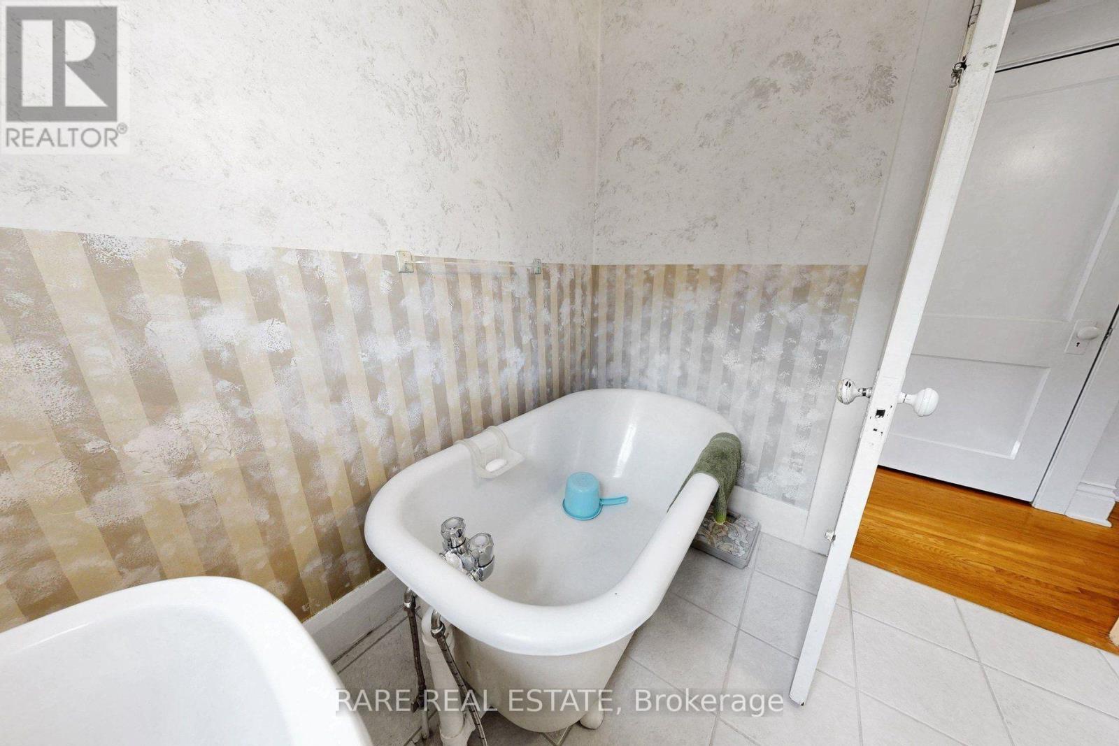 180 Atlas Avenue, Toronto, ON