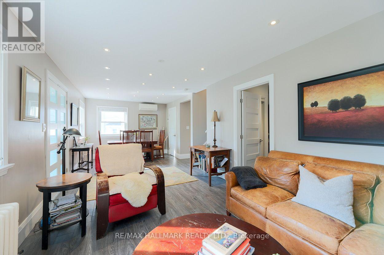 110 Lakeside Avenue, Toronto, ON