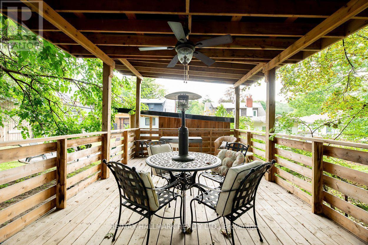 110 Lakeside Avenue, Toronto, ON