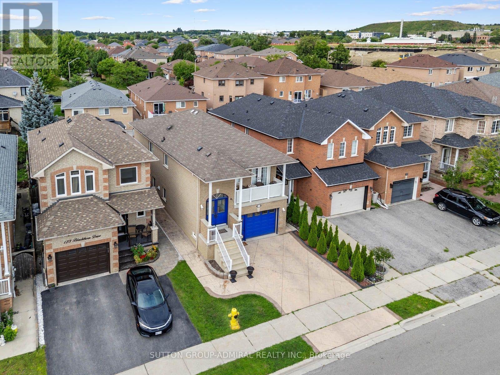 119 Blackthorn Drive, Vaughan, ON