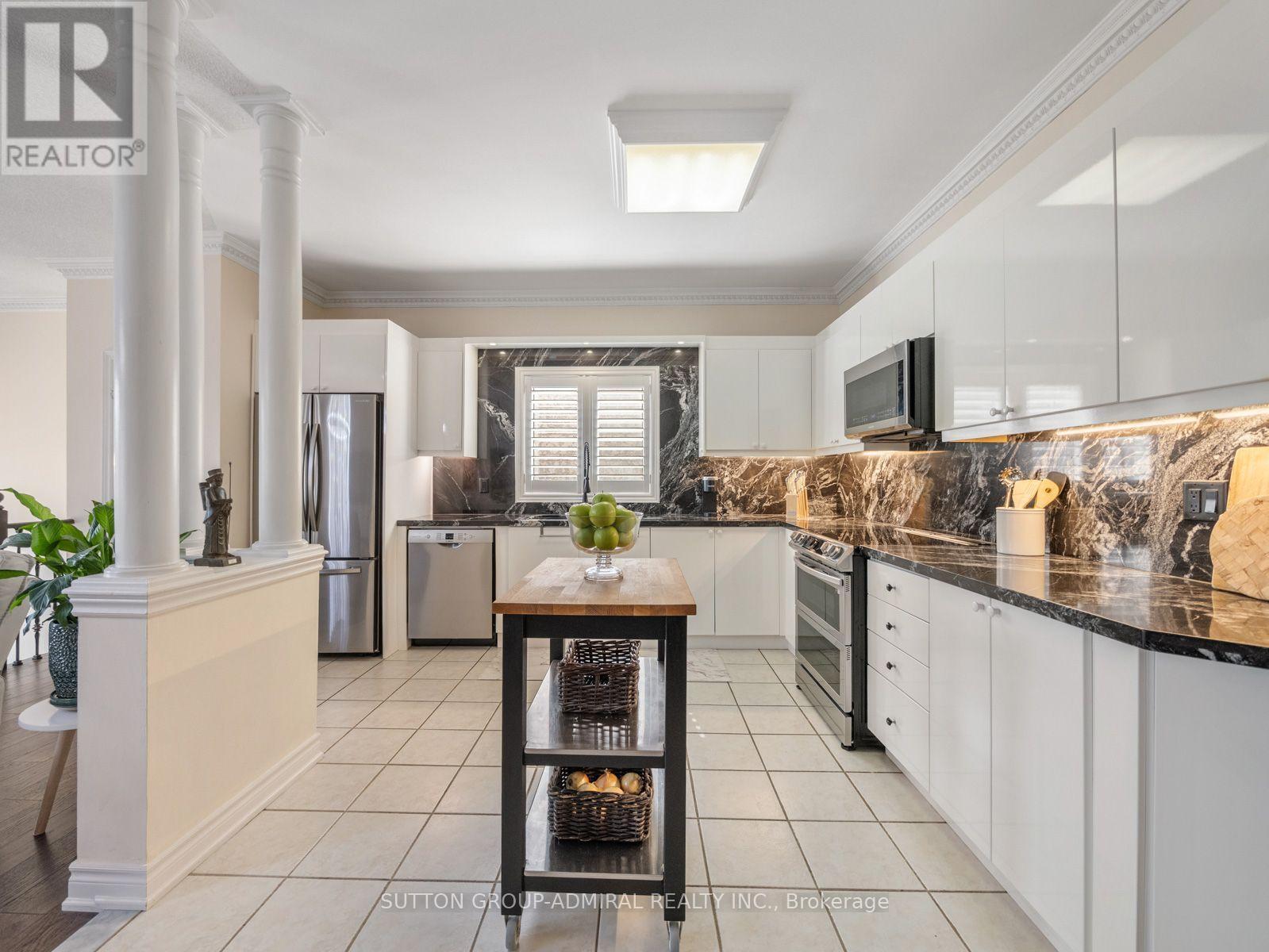 119 Blackthorn Drive, Vaughan, ON