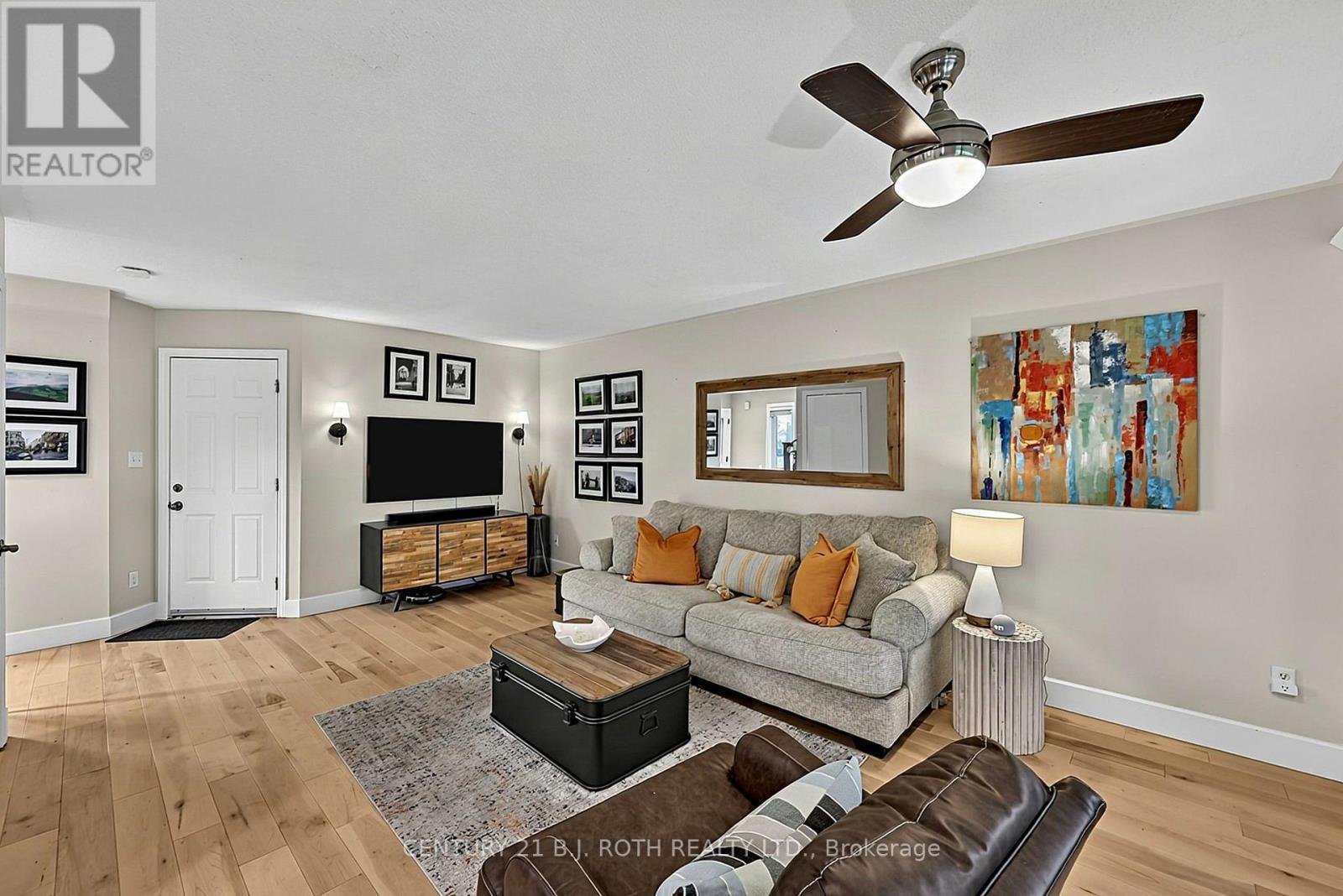 36 Aikens Crescent, Barrie, ON