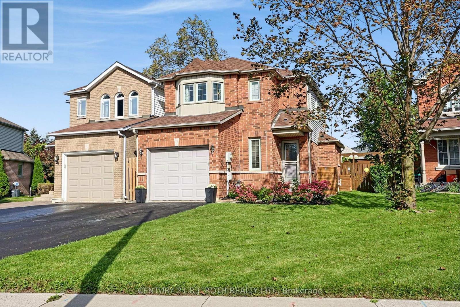 36 Aikens Crescent, Barrie, ON
