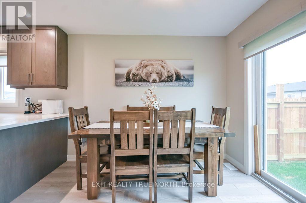 51 Harold Avenue, Severn, ON