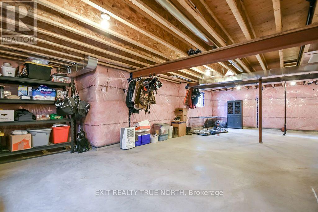 51 Harold Avenue, Severn, ON