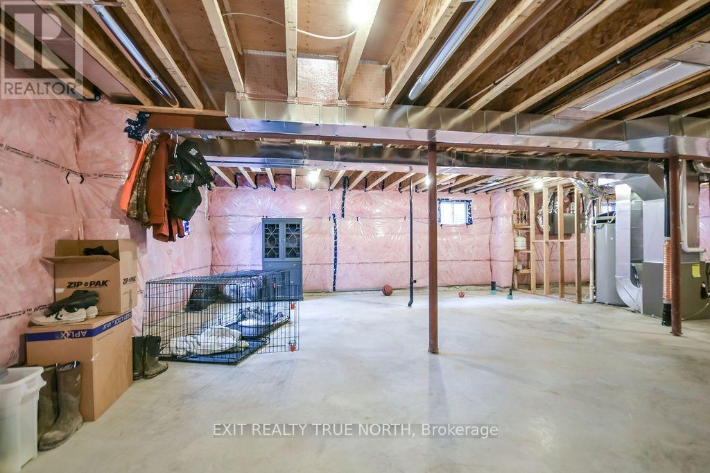 51 Harold Avenue, Severn, ON