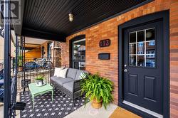 113 LIGHTBOURN AVENUE Toronto, ON M6H 3P9