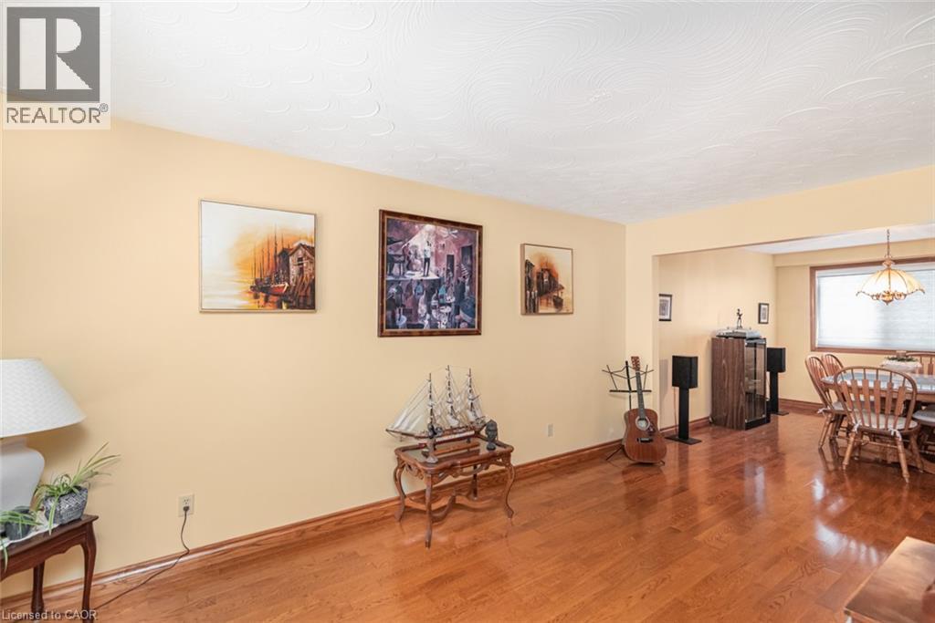 311 Hemlock Avenue, Stoney Creek, ON