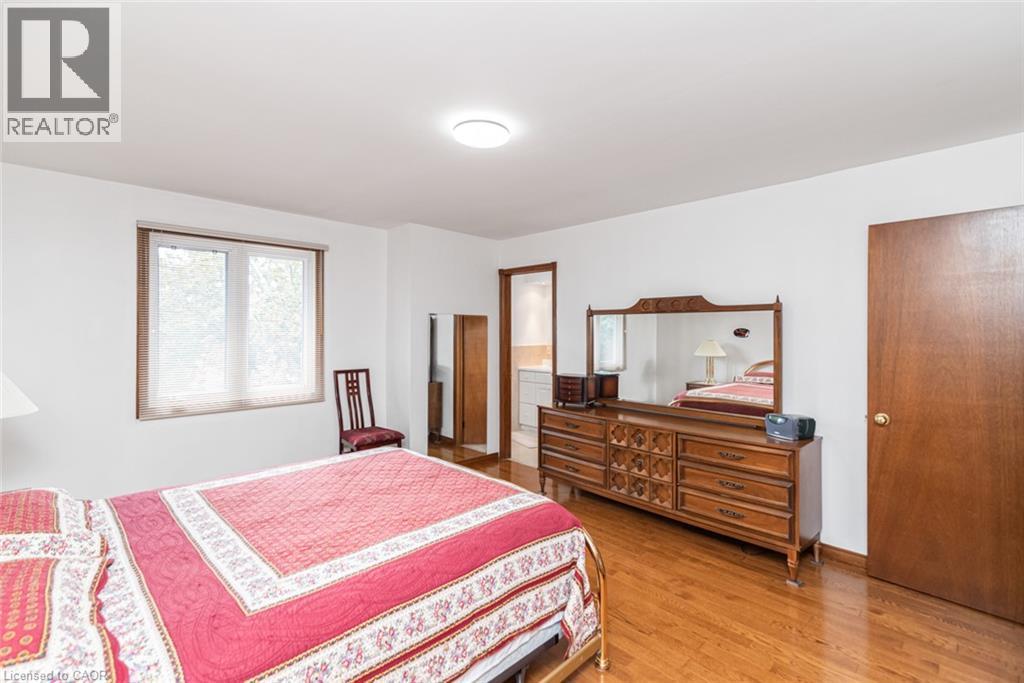 311 Hemlock Avenue, Stoney Creek, ON