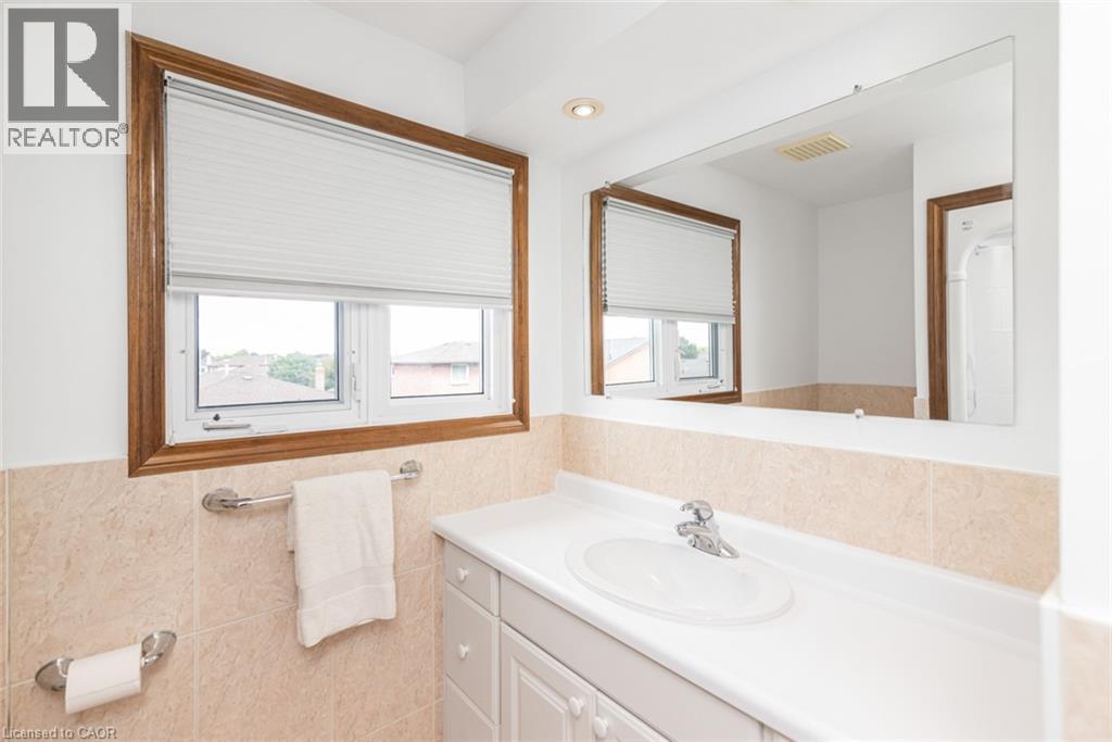 311 Hemlock Avenue, Stoney Creek, ON