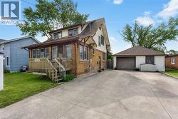 3938 MAIN Street Niagara Falls, ON L2G 6B6