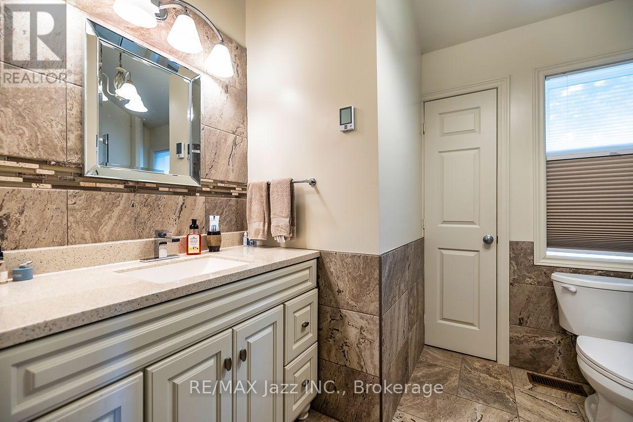 144 Long Island, Otonabee-South Monaghan, ON