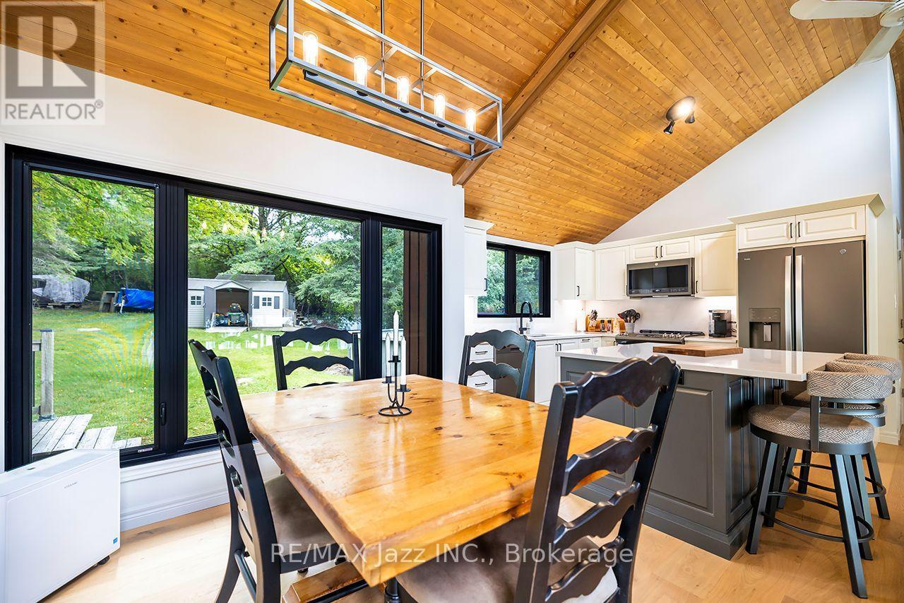 144 Long Island, Otonabee-South Monaghan, ON