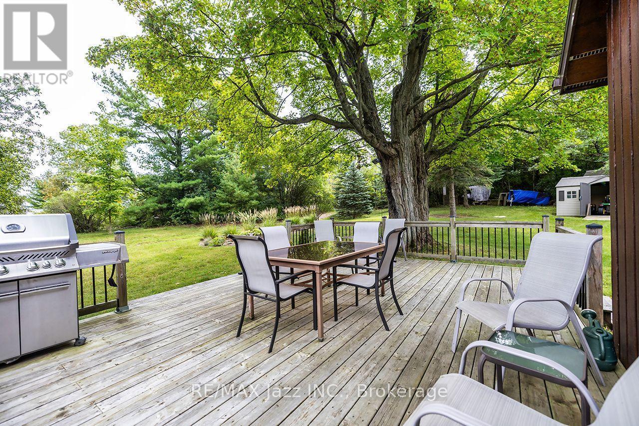 144 Long Island, Otonabee-South Monaghan, ON