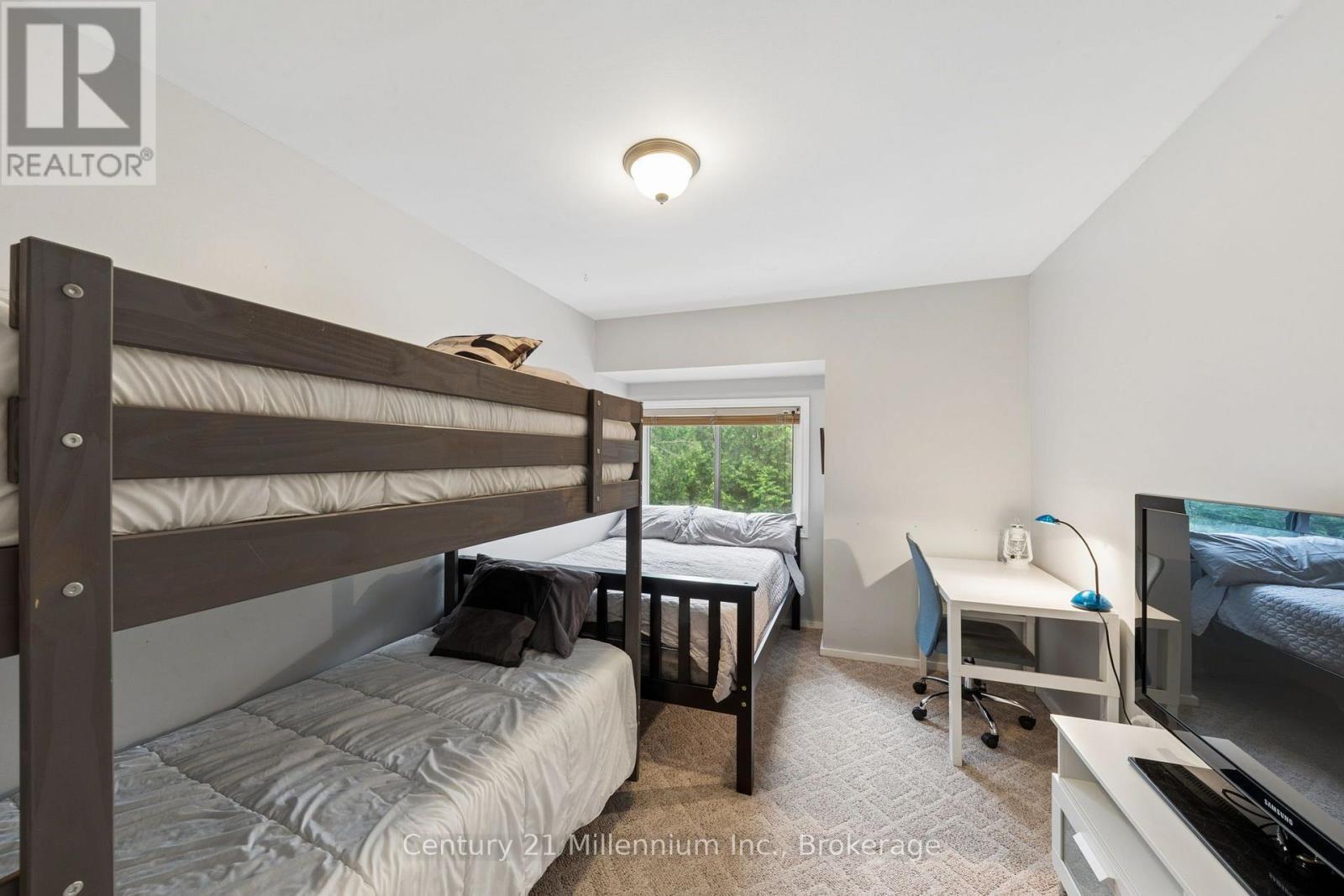 156 Escarpment Crescent, Collingwood, ON