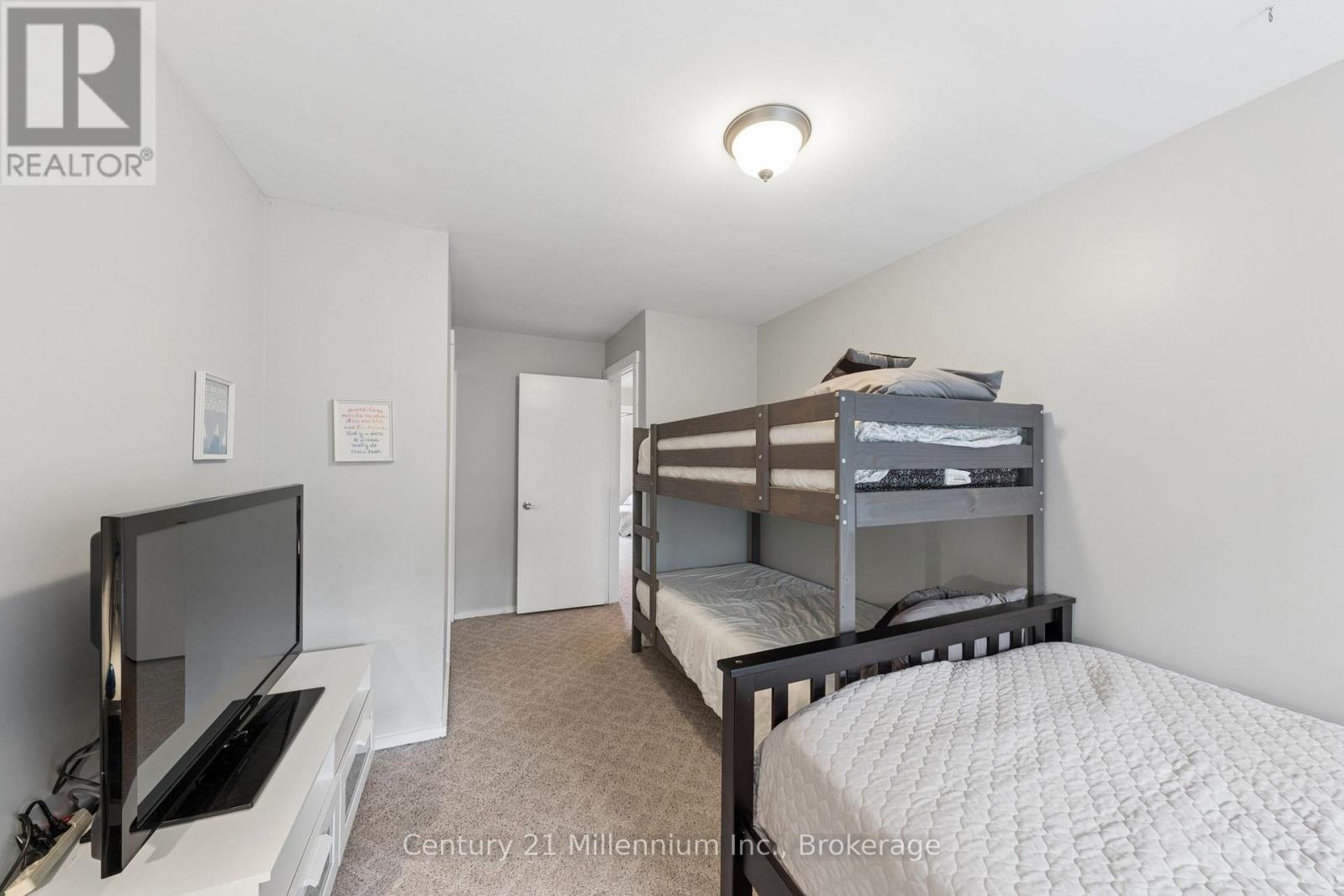 156 Escarpment Crescent, Collingwood, ON
