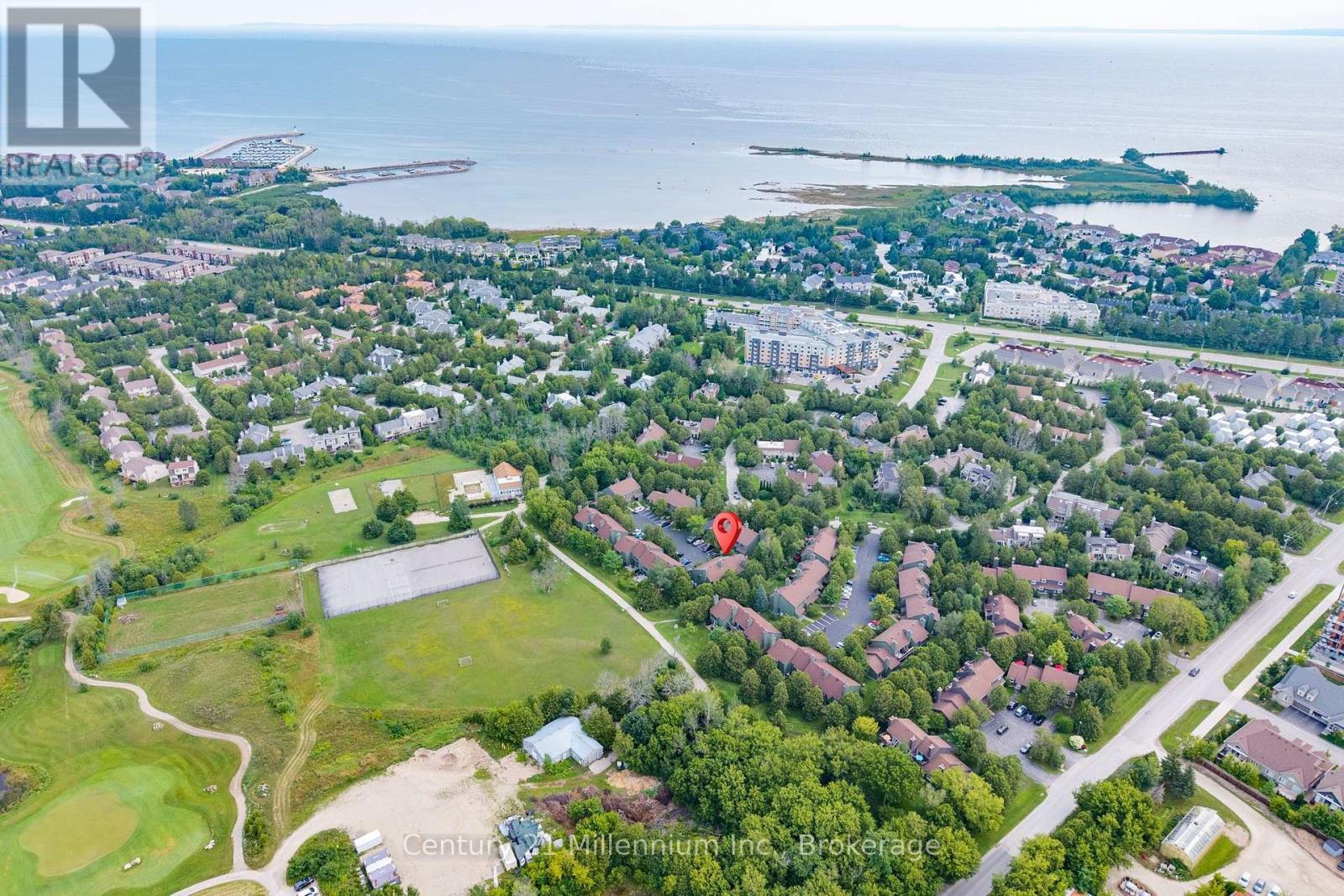 156 Escarpment Crescent, Collingwood, ON