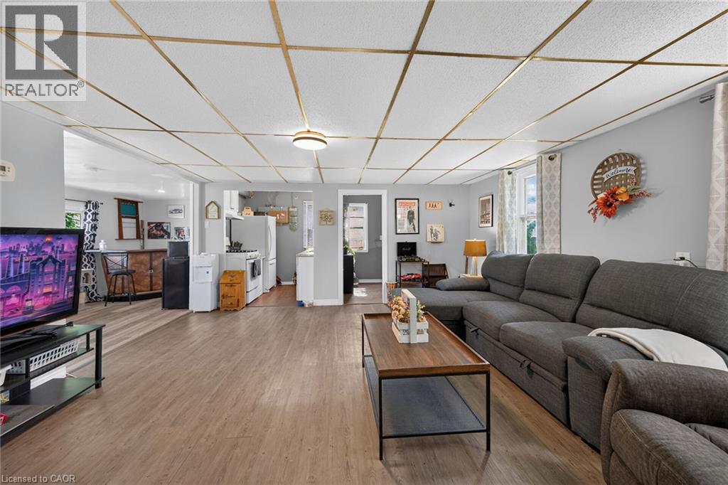 15 Beverly Drive, Nanticoke, ON