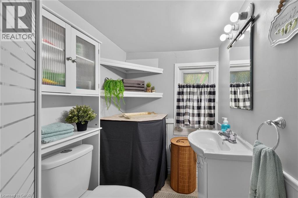 15 Beverly Drive, Nanticoke, ON
