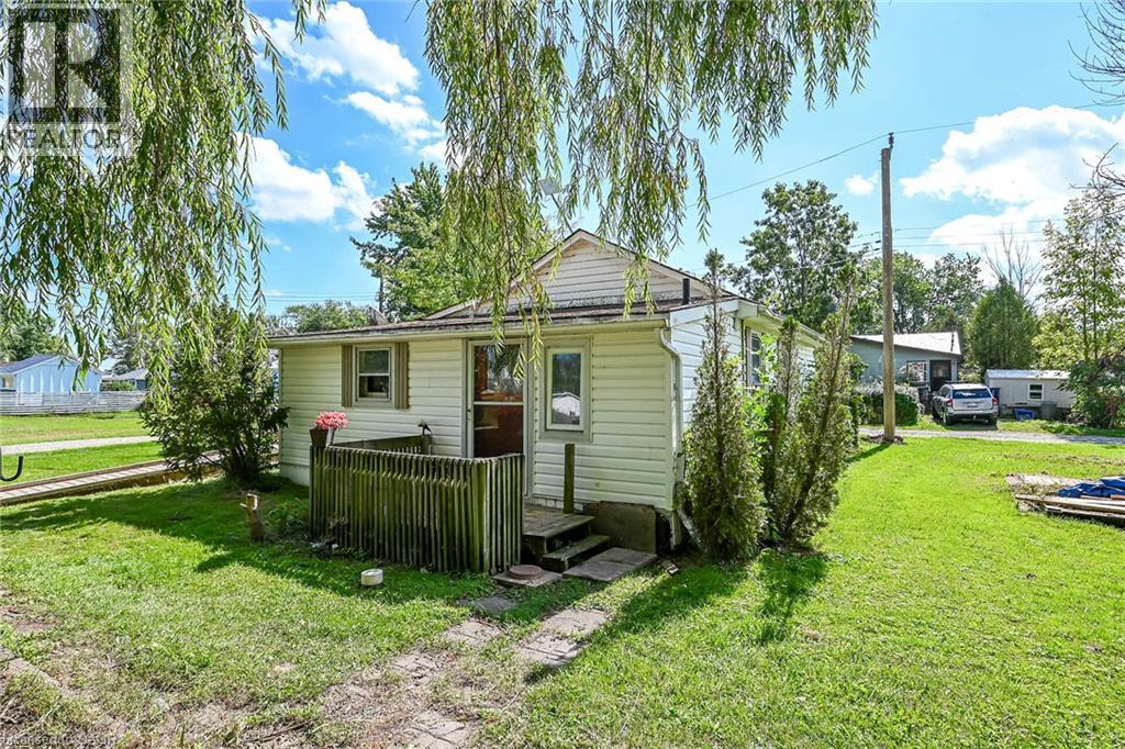15 Beverly Drive, Nanticoke, ON